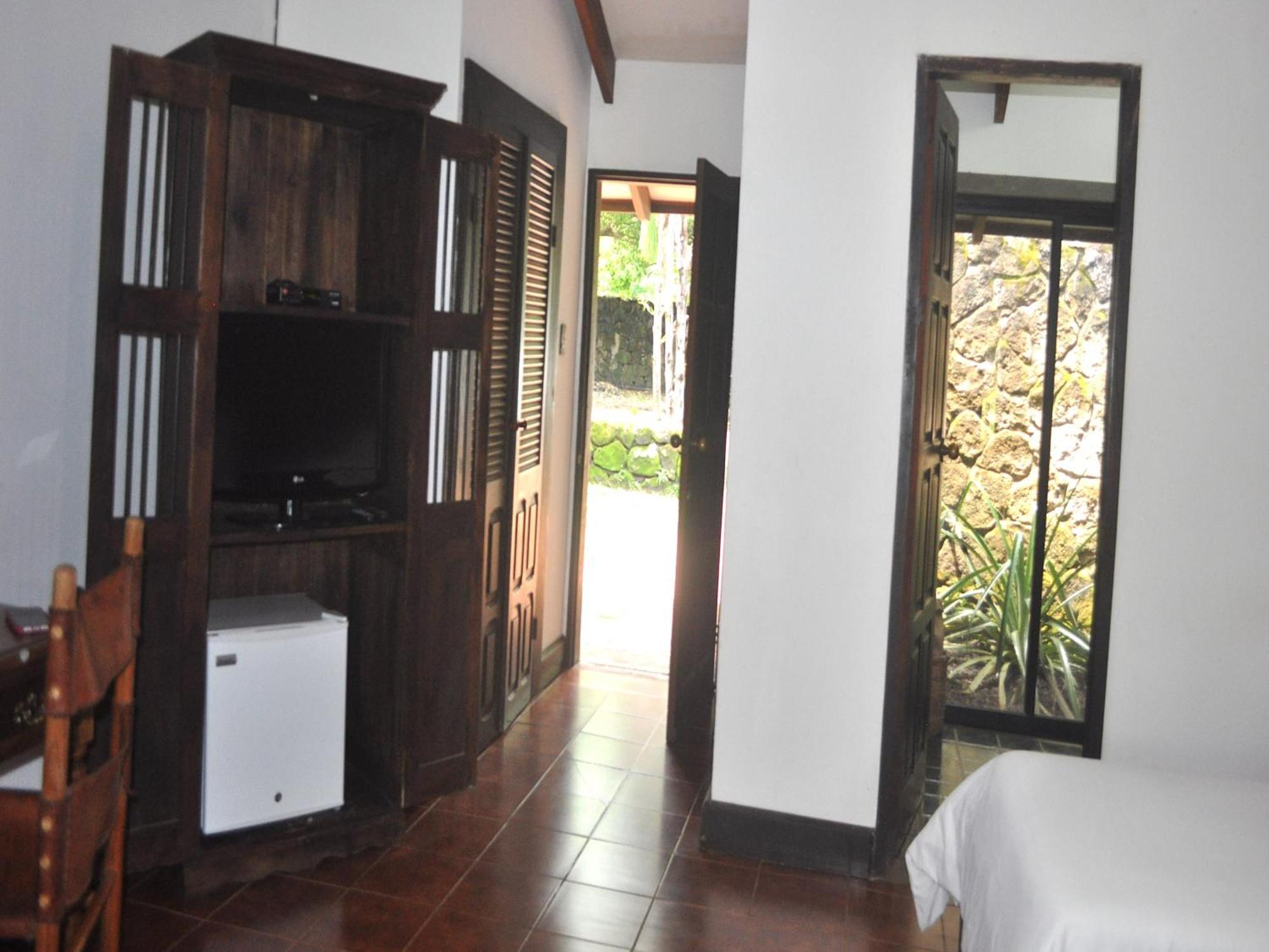 Hacienda La Pacifica Eco-Lodge Cañas Стая снимка